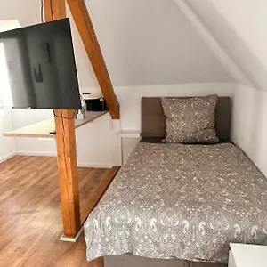 https://room-deluxe.topcolognehotels.com